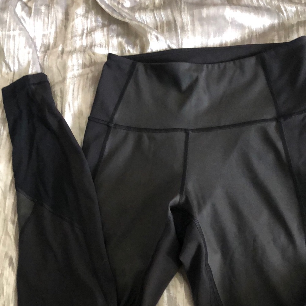 Lululemon black training pants